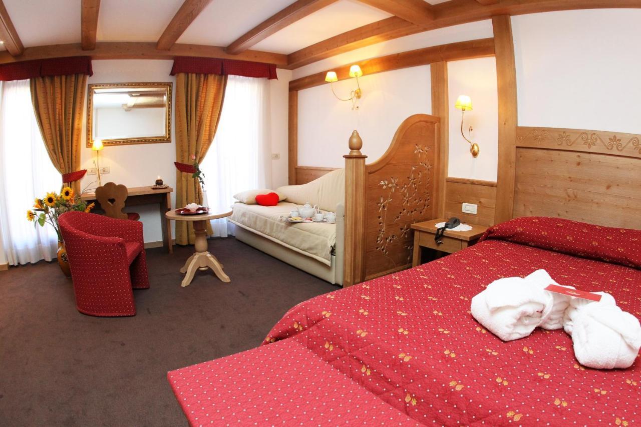 Cavallino Lovely Hotel Andalo Ngoại thất bức ảnh