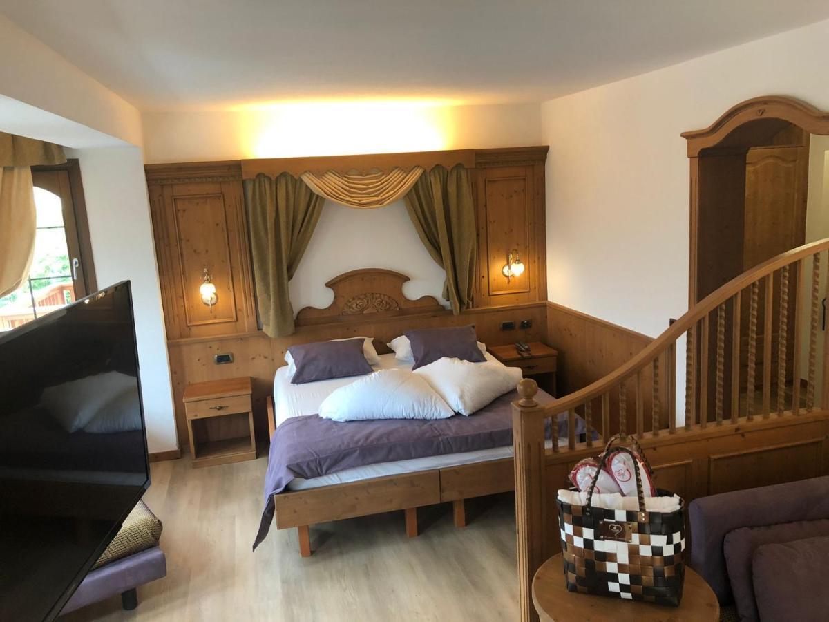 Cavallino Lovely Hotel Andalo Ngoại thất bức ảnh
