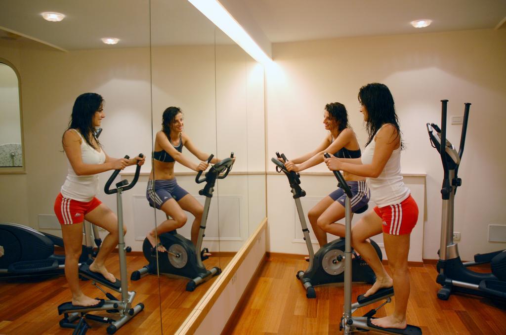 Cavallino Lovely Hotel Andalo Ngoại thất bức ảnh