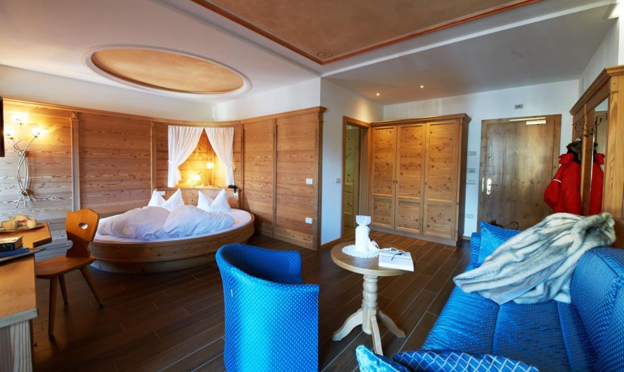 Cavallino Lovely Hotel Andalo Ngoại thất bức ảnh